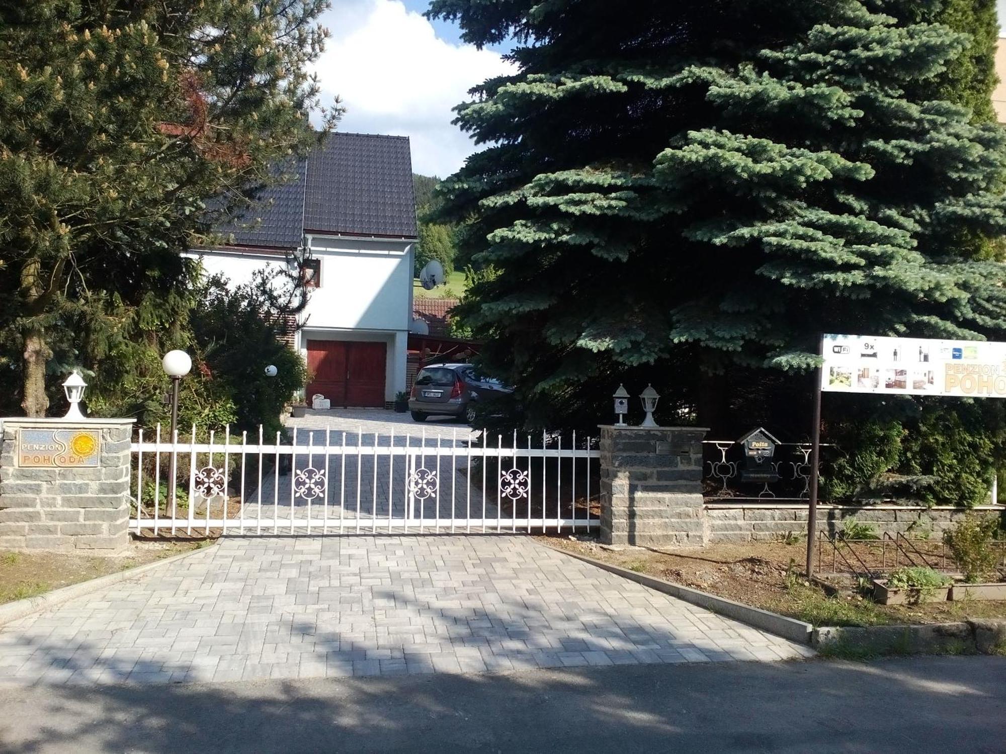 Penzion Pohoda - Apartmany Jeseník Exteriör bild